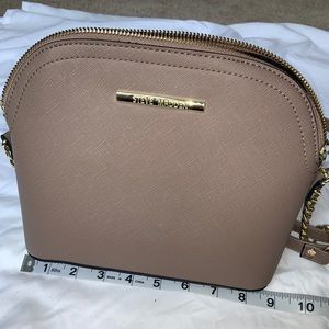 Taupe Crossbody 👜